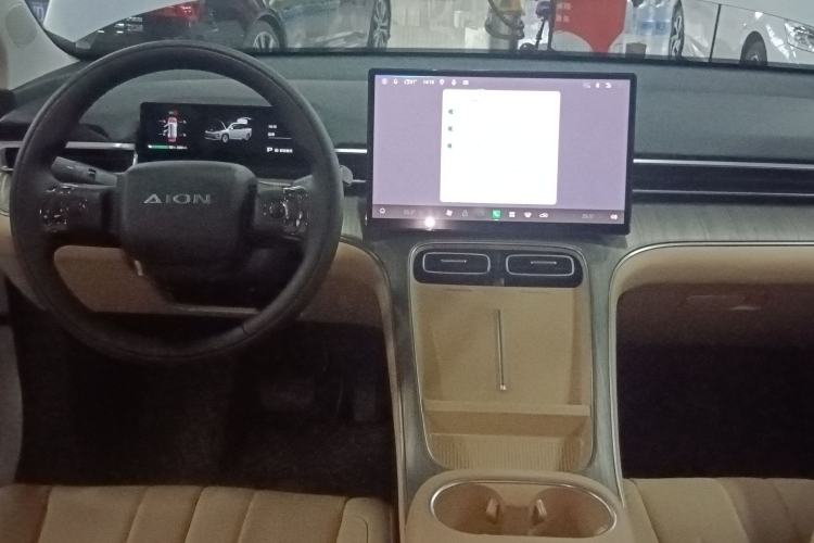 Used AION i60 2026 Model 530 Standard Edition Center Console