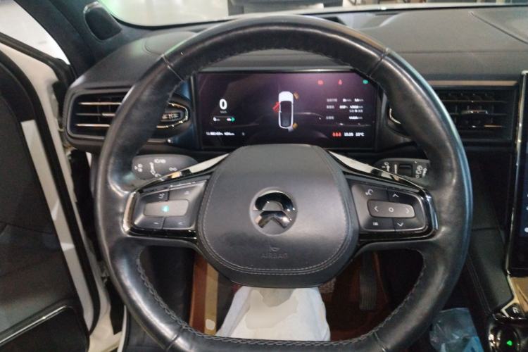 Used Nio ES8 2020 580 km Range 7-Seater Version