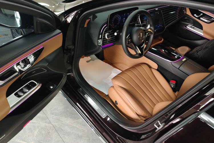 Used Mercedes-Benz E-Class 2024 E 260 L