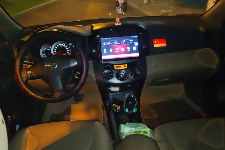 Used Toyota RAV4 2012 Luxurious Edition 2.0L Automatic All-Wheel Drive
