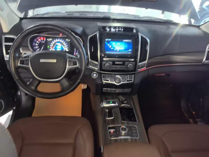 Used Haval H9 2017 2.0T Gasoline 4×4 Luxury 7-Seater — 9