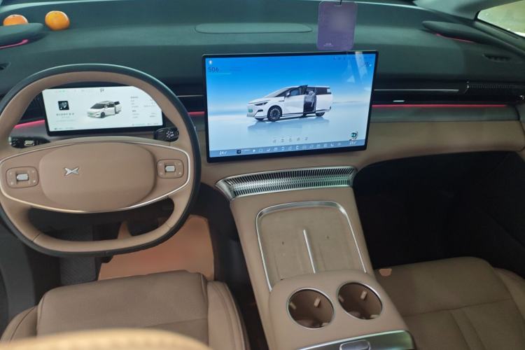 Used XPeng X9 2025 740 Ultra-Long Range Max
