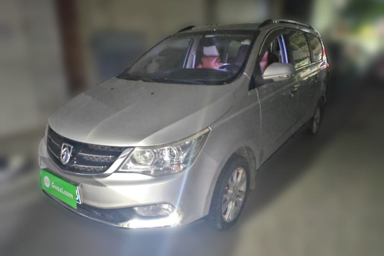 Used Baojun 730 2016 1.5L Manual Comfort Version 7 Seats China V Emission Standard
