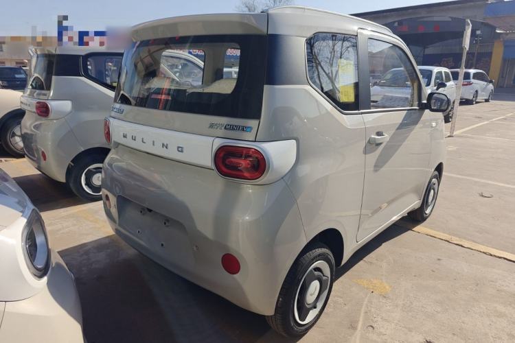 Used Wuling Hongguang MINIEV 2024 3rd Generation 215km Youth Edition