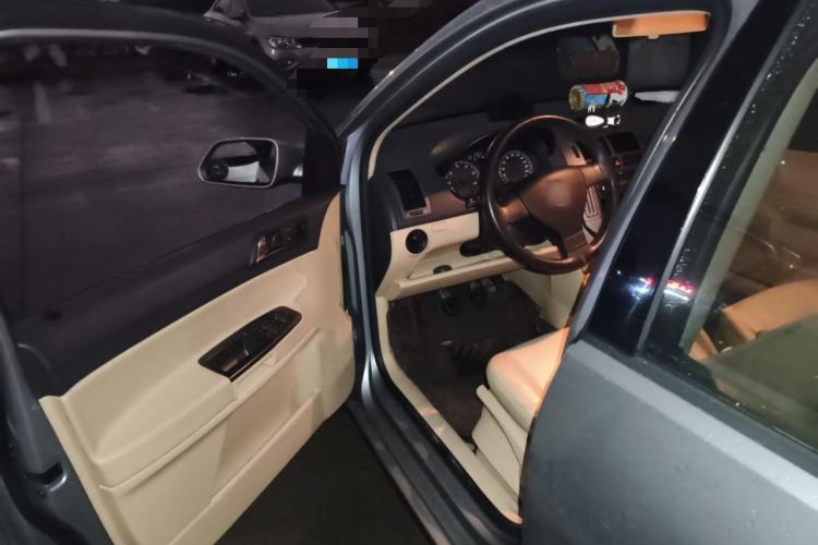 Used Volkswagen Polo 2009 Jingqu 1.4L Manual - Elegant Edition
