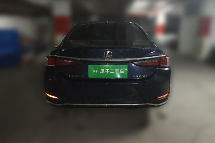 Used Lexus ES 2020 200 Excellence Edition
