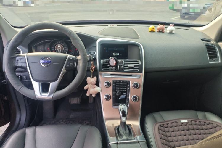 Used Volvo XC60 2015 T5 Smart Upgrade Model
