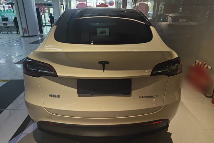 Used Tesla Model Y 2024 Rear-Wheel-Drive Version
