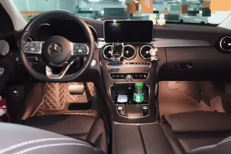 Used Mercedes-Benz C-Class 2021 C 260 L Sport Edition Star Collection Center Console