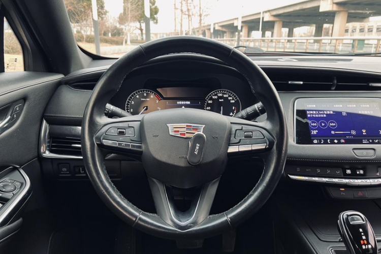 Used Cadillac XT4 2021 28T Two-Wheel Drive Tech Edition
