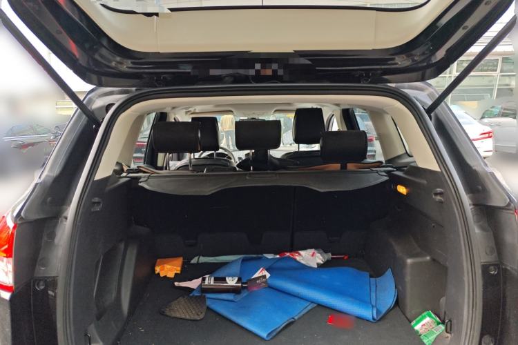 Used Ford Kuga 2015 1.5L GTDi Two-Wheel Drive Fashion Edition Trunk