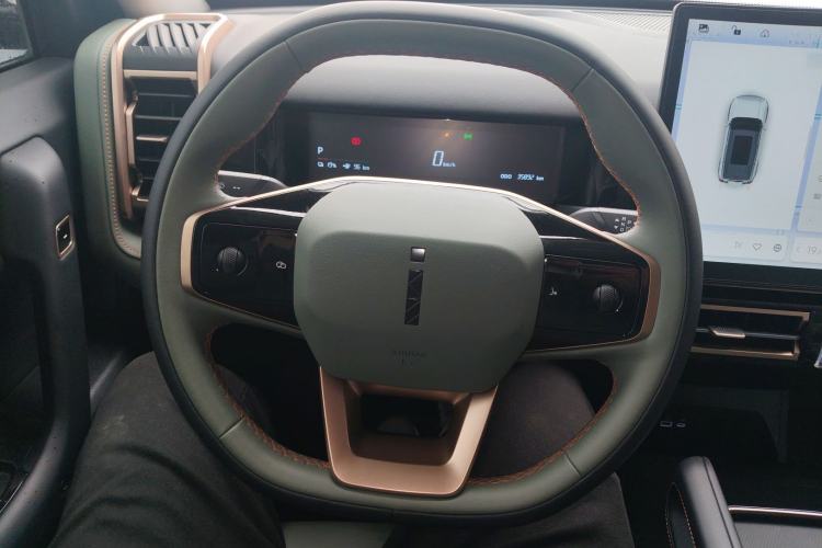Used iCAR 03 2024 501km Two-Wheel Drive Long-Range Yuechao Edition Steering Wheel