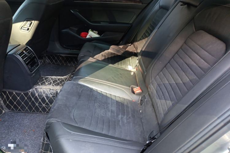 Used Volkswagen Magotan 2017 330TSI DSG Luxury Model