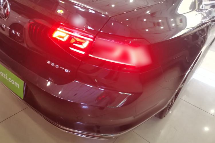 Used Volkswagen Magotan 2023 2 Million Units Limited Edition 280TSI DSG Leading Version