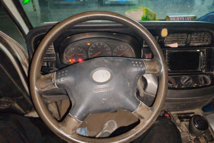 Used Jinbei Hiace 2014 2.0L 5th Generation Kuaiyunwang Business Version 4G21B Steering Wheel