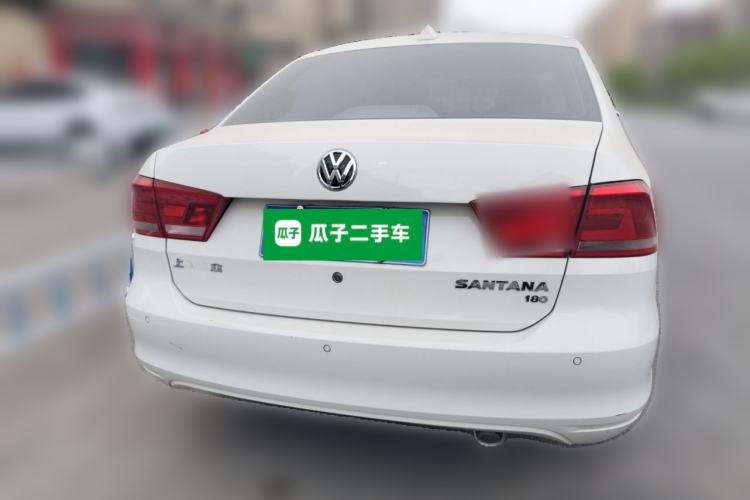 Used Volkswagen Santana 2015 1.6L Manual Comfort Edition