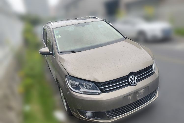Used Volkswagen Touran 2015 1.4T Manual Comfort Edition 5-Seater
