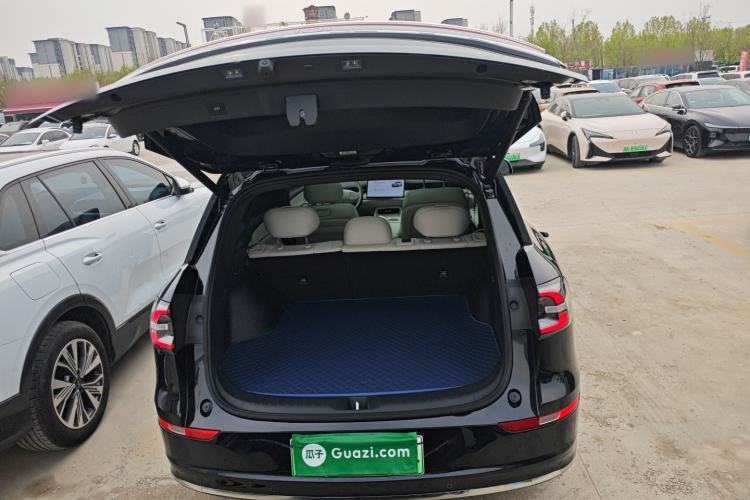 Used CHANGAN NEVO Q07 2025 215 Flagship PLUS Trunk