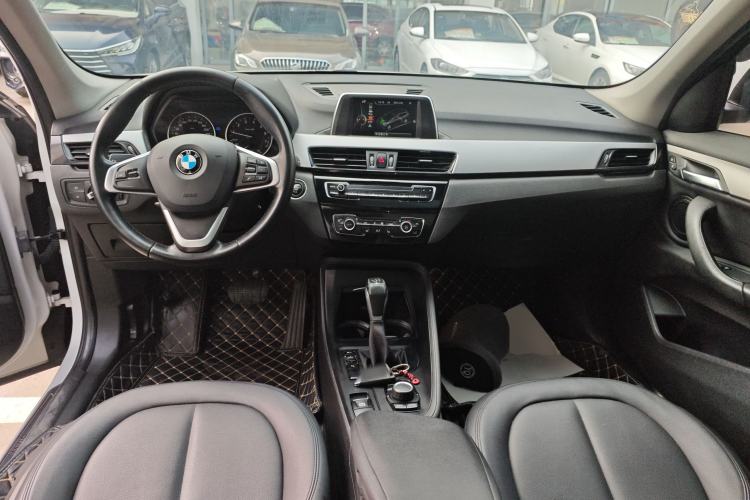 Used BMW X1 2016 sDrive18Li Premium Edition
