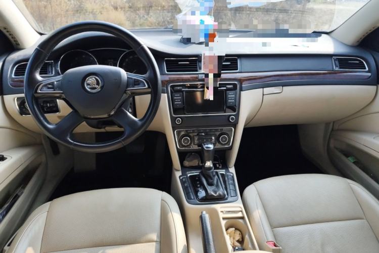 Used Skoda Superb 2013 1.8TSI Automatic Yashi Edition