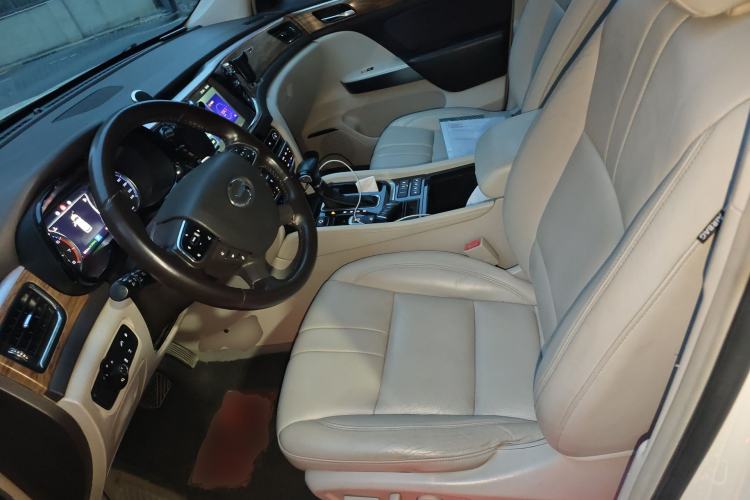 Used GAC Trumpchi GS8 2017 320T Two-Wheel Drive Luxury Smart Connectivity Version (7 Seats)