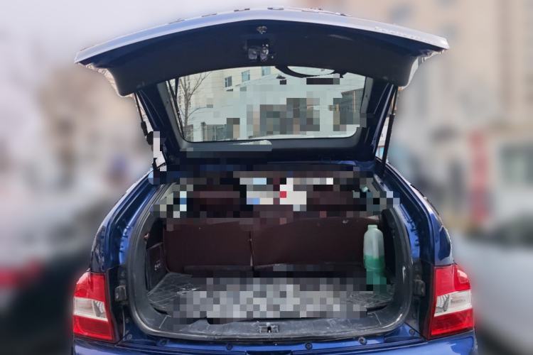 Used SsangYong Actyon 2014 2.3L Two-Wheel Drive Manual Transmission Entry-Level Gasoline Version