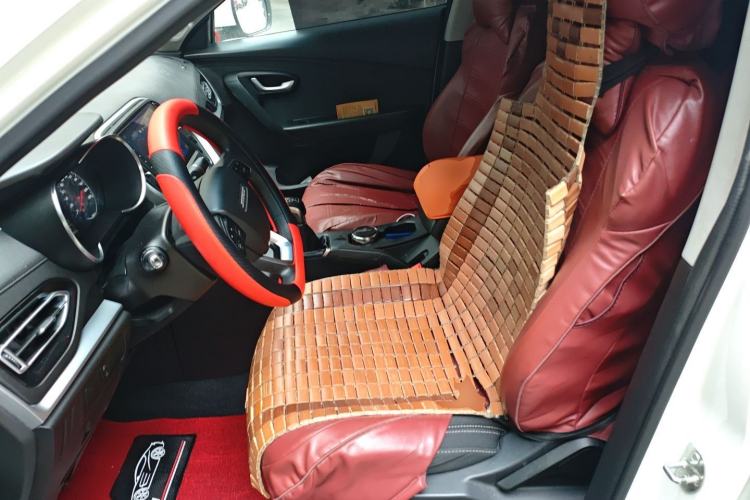 Used JETOUR X70M 2020 Revised 1.5T Manual Partner Version 5-Seater
