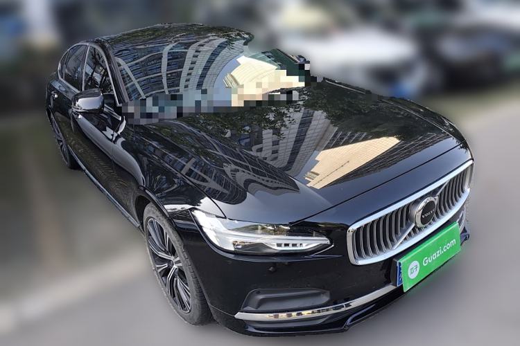 Used Volvo S90 2023 B5 Zhiyuan Luxury Edition Front Right 45 Deg