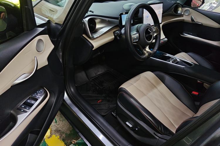 Used BYD Dolphin 2023 420 km Fashion Edition