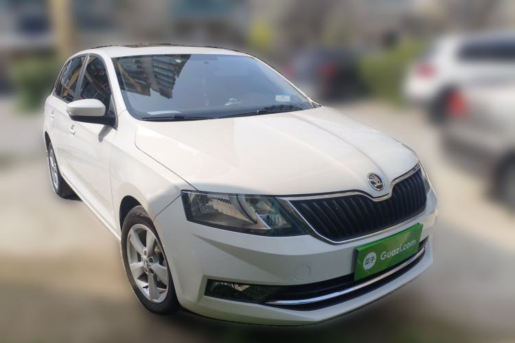 Used Skoda Rapid Spaceback 2018 1.6L Automatic Comfort Edition