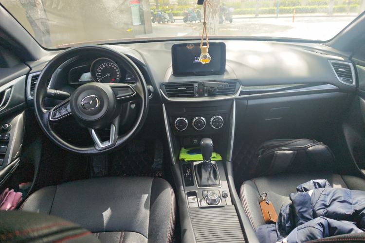 Used Mazda CX-4 2018 2.0L Automatic Two-Wheel Drive Blue Sky Dynamic Version China V Standard