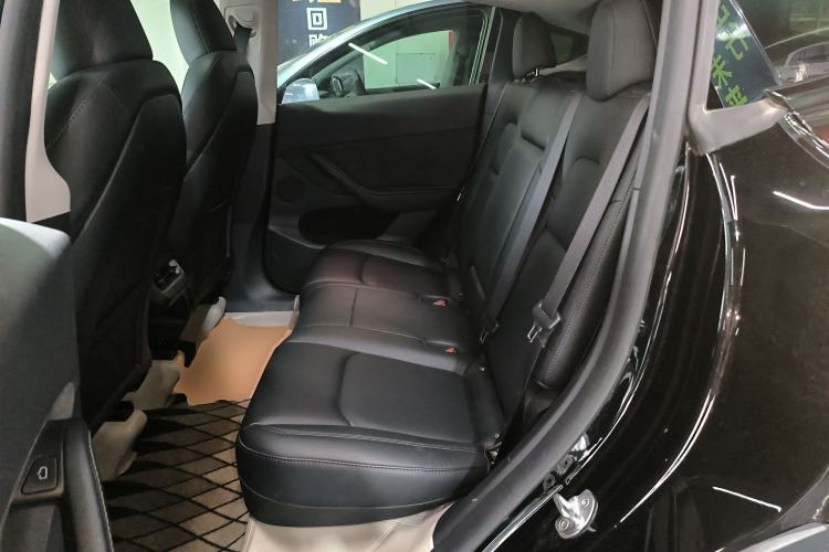 Used Tesla Model Y 2023 Rear-Wheel-Drive Version