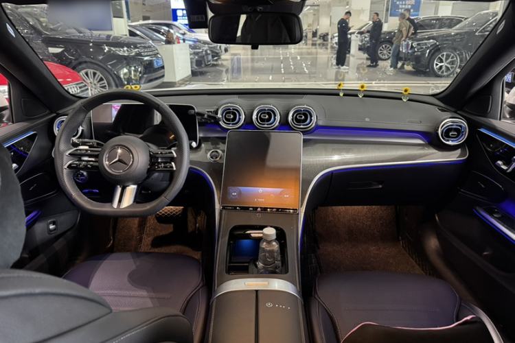 Used Mercedes-Benz C-Class 2024 Restyled C-Class 260 L Sport Edition Interior 3