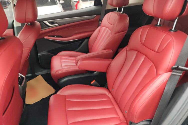 Used Dongfeng Fengon 580 2022 1.5T Automatic Luxury Edition Left Rear Seat