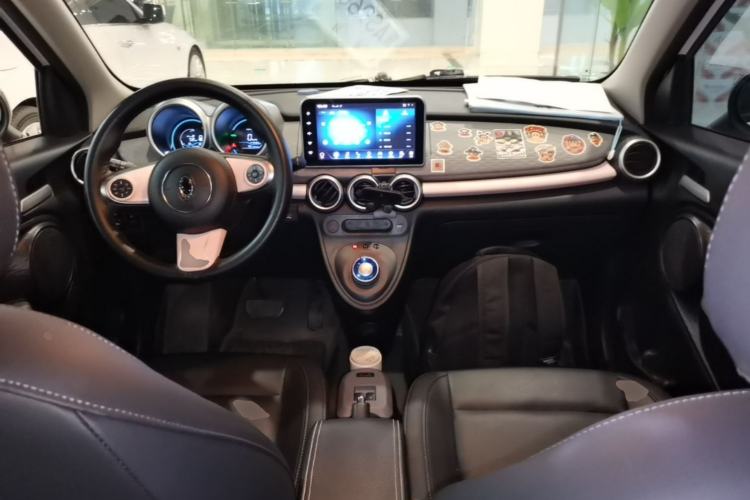 Used ORA Black Cat 2019 351 km Family Edition
