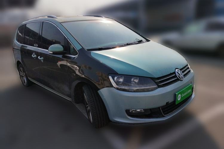 Used Volkswagen Sharan 2016 380TSI Comfort Edition 7-Seater Front Right 45 Deg