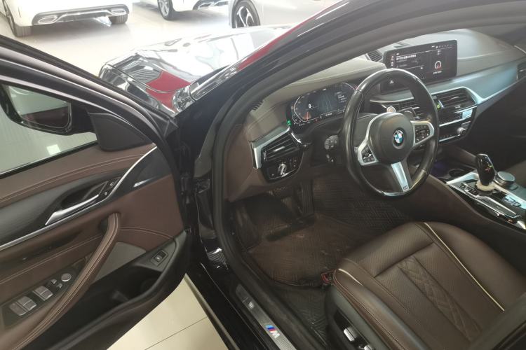 Used BMW 5 Series 2022 Restyled 530Li Leading Edition M Sport Package