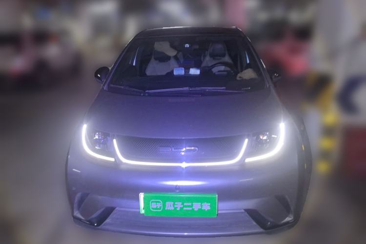 Used BYD Dolphin 2023 420 km Fashion Edition