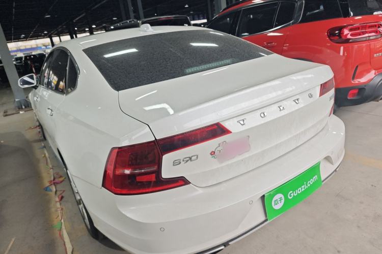 Used Volvo S90 2020 T5 Zhiyi Luxury Edition