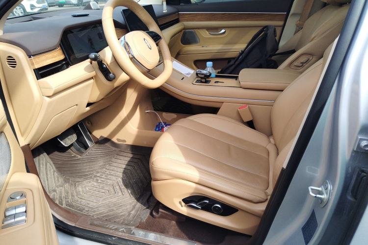 Used Hima AITO M7 2024 1.5T Rear-Drive Plus Version 5 Seats
