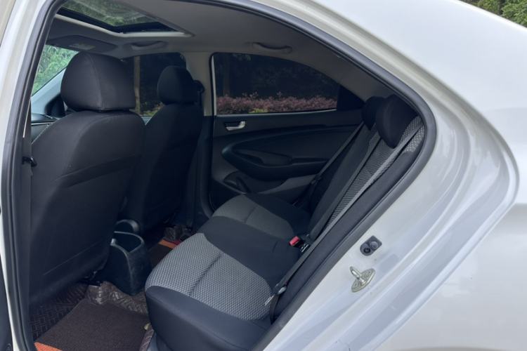 Used Hyundai Verna (older generation) 2017 1.4L Automatic YueXiang Edition China V-standard
