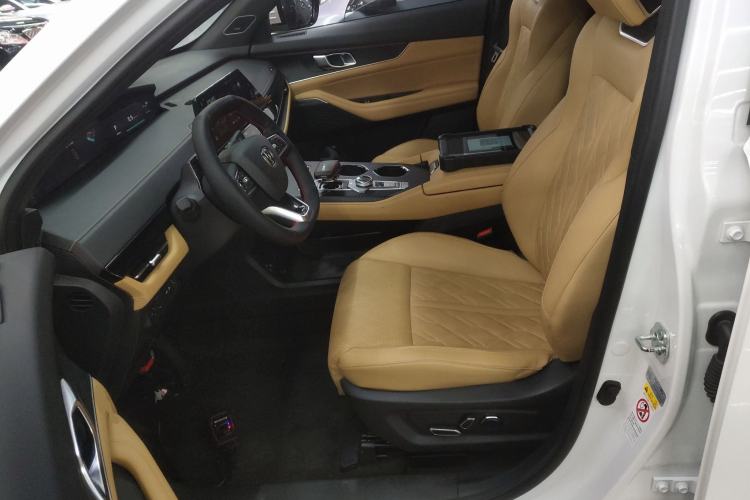 Used CHANGAN UNI-K 2021 2.0T All-Wheel Drive Prestige Version Left Front Seat