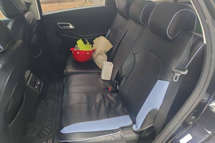 Used CHANGAN OSHAN X7 PLUS 2023 Enjoy Edition 1.5T Automatic Prestige 7-Seater
