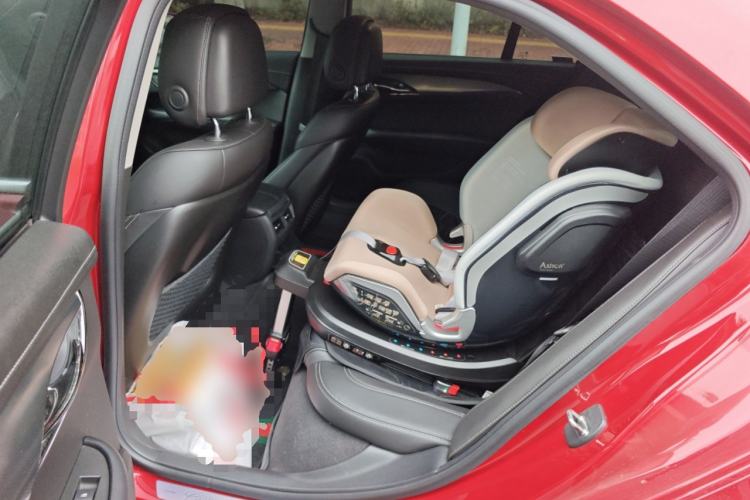 Used Cadillac ATS-L 2017 28T Tech Edition Left Rear Seat