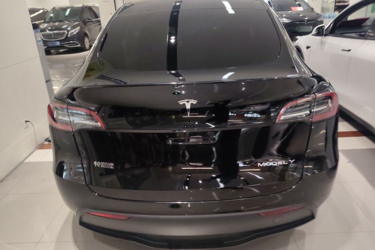 Used Tesla Model Y 2022 Rear-Wheel-Drive Version
