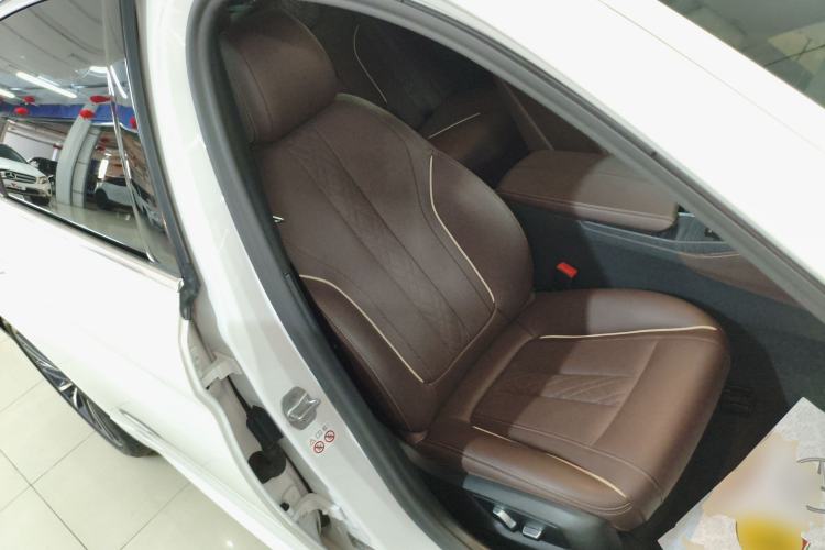 Used BMW 5 Series 2021 530Li Leading Model M Sport Package
