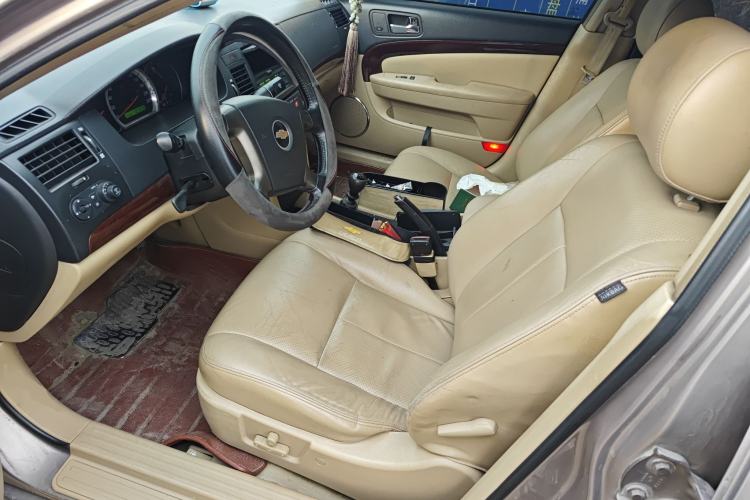 Used Chevrolet Epica 2010 1.8 Luxury Edition MT Left Front Seat