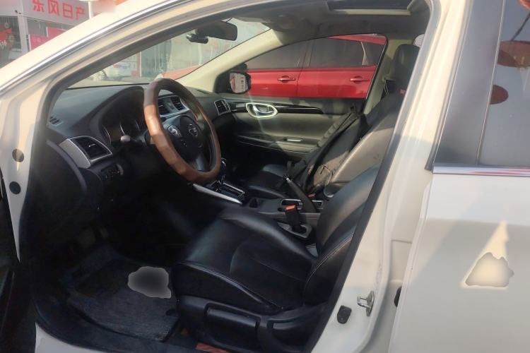 Used Nissan Sylphy 2019 1.6XV CVT Smart Connect Luxury Edition China VI Standard Left Front Seat