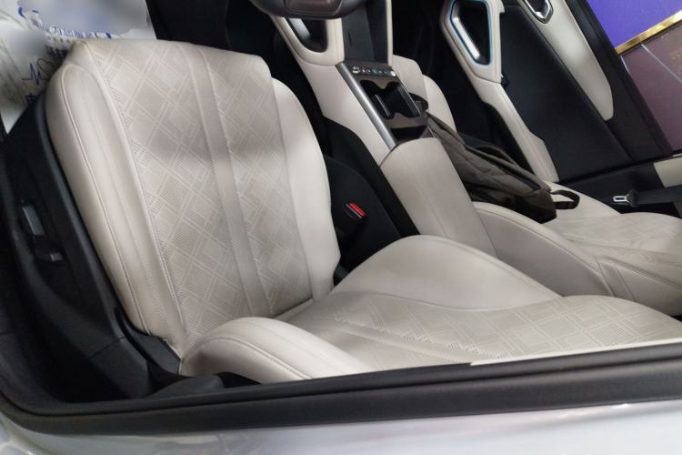 Used BYD Yuan UP 2025 Intelligent Driving Version 401 km Beyond-Range Edition