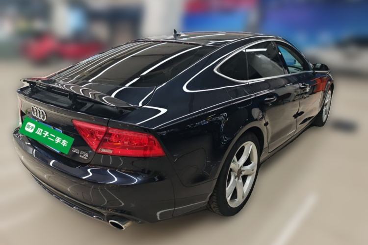 Used Audi A7 2014 35 FSI quattro Technology Edition Rear Right 45 Deg